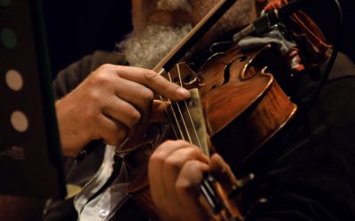 RisorgiMarche approda a Penna San Giovanni con Riverberi, la musica che risuona nei teatri.